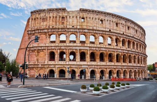 L'iconico Colosseo di Roma, vicino al bed and breakfast Domus Giovanna
