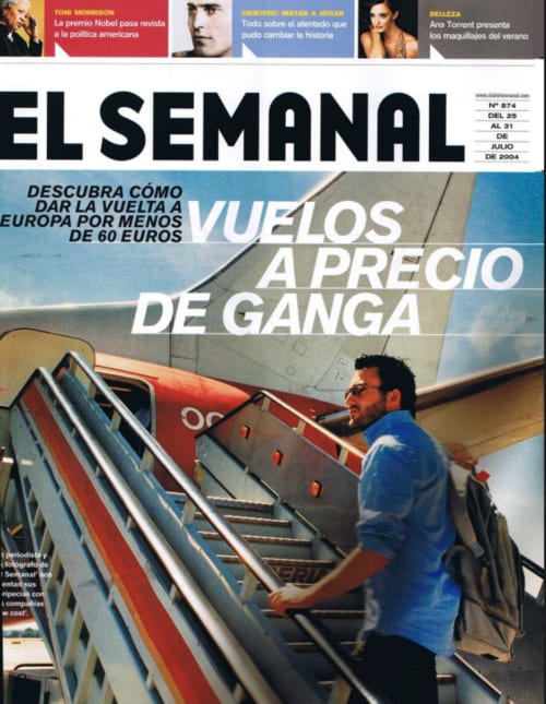 Man boarding airplane stairs with text about European flights under 60 euros, El Semanal magazine cover