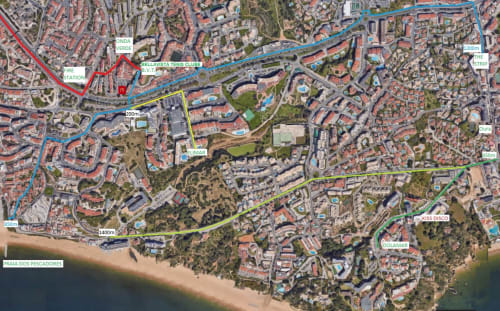 Mapa aéreo de Albufeira mostrando a localização do apartamento Bellavista Ténis Clube perto da praia e marcos da cidade