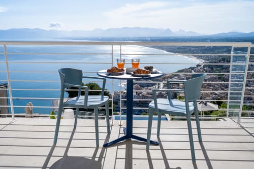 Deluxe sea view balcony at Hotel Belvedere Resort, Castellammare del Golfo, with coastal dining setup overlooking the bay
