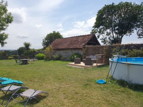 La Saline, gîte du Clos Des Sources à Isigny-sur-Mer avec piscine, jardin et maison en pierre