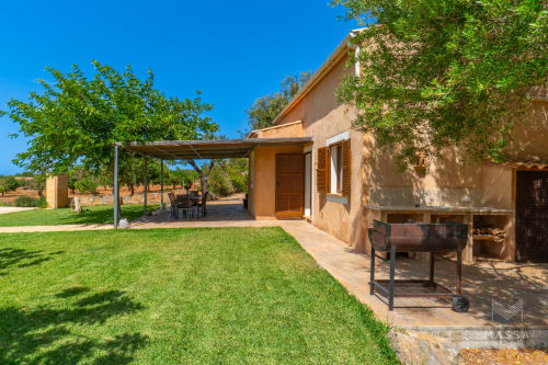 Casa rural con terraza y barbacoa en Artà, España - Alojamiento Massa Properties