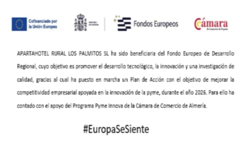 Logos de financiación de la UE y texto sobre el programa de desarrollo rural Apartahotel Los Palmitos en Almería