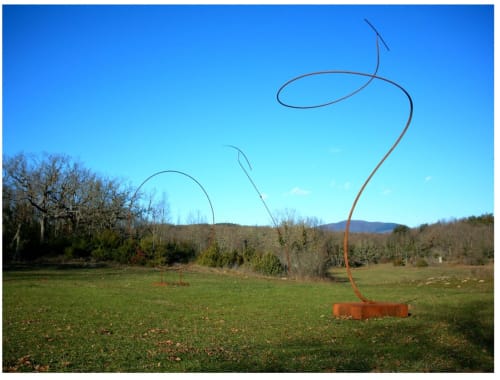 Modern metal sculpture in countryside setting at Agriturismo La Tortorella, Grosseto, Tuscany