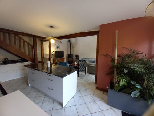 Cuisine ouverte sur le salon