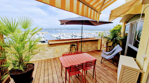 Appartement en terrasse coucher de soleil avec vue sur mer, baie de Madrague, Saint-Cyr-sur-Mer