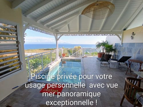 Terrasse Loft Lagon avec piscine privée vue mer aux Colibris Amoureux, Grand Bourg