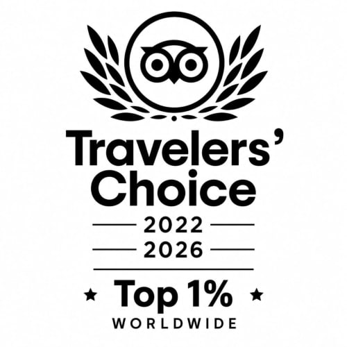 Insignia de premio Travelers' Choice 2022-2026 Top 1% Mundial para El Castillo de Celia, Cubla