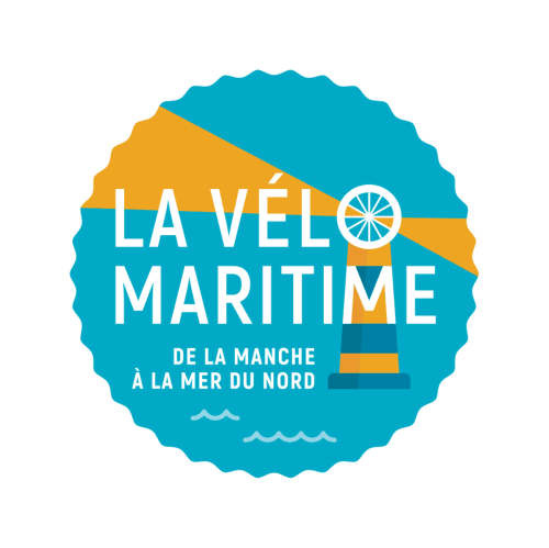 Logo La Velo Maritime pour la route côtière cycliste de la Manche à la Mer du Nord près de Plestin les Grèves