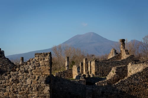 Gli antichi resti di Pompeii con il Monte Vesuvio sullo sfondo, ubicazione Aurum Nolana Suites