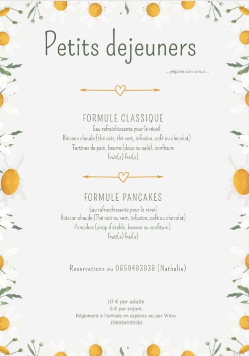 Menu petit-déjeuner des Cabanes de Sainte Camelle, Saint Victor Rouzaud, avec options classiques et crêpes