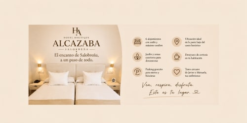 Dormitorio del Hotel Boutique Alcazaba Salobreña con camas gemelas, ropa de cama elegante y servicios de lujo en Granada