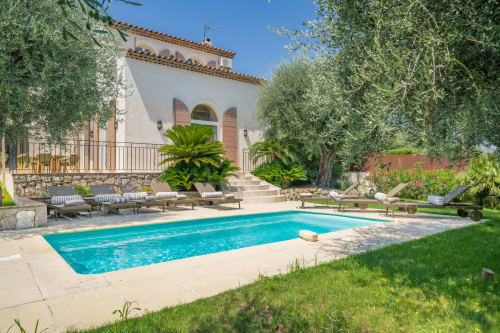 Villa M de Mas with private pool, loungers, and terraced gardens in Grasse near Cannes Mougins, French Riviera