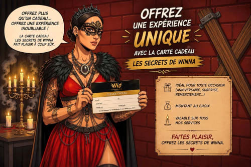 Femme élégante présentant une carte cadeau pour la retraite de luxe Les Secrets de Winna en Deux-Sèvres