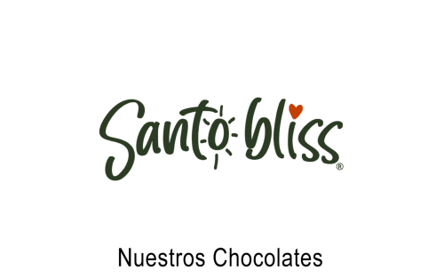 Logotipo de chocolate Santo Bliss con texto 'Nuestros Chocolates' del hotel Sento SanMa en San Mateo Río Hondo
