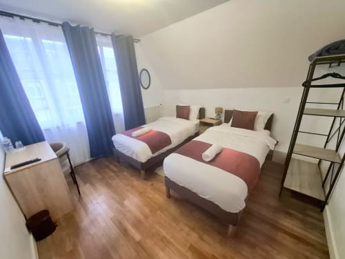 Chambre twin à La villa Cassinne, B&B à Montebourg avec vue sur la ville et équipements modernes