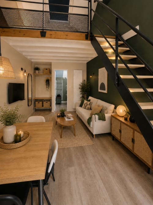 Loft L'Orée des Bois à La Parenthèse Mancelle au Mans avec mezzanine et décoration contemporaine
