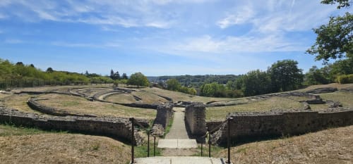 Ancient Roman ruins with stone walls and pathways at Aux Prés Du Berry, a bed and breakfast in Chavin, France.