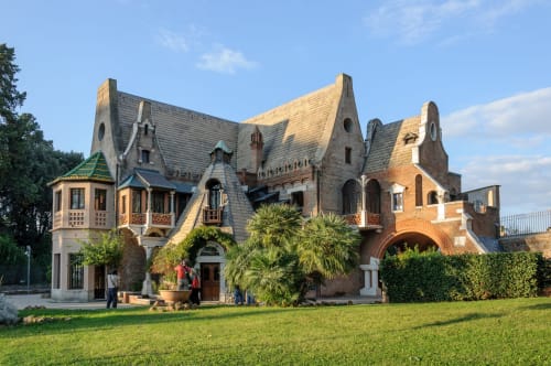 Elegante villa storica in mattoni con torretta a Roma - Esterno della villa storica Amor Rome Apartment