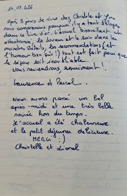 Mot de remerciement manuscrit de Christelle et Lionel aux hôtes de la chambre d'hôtes Les Loyes à Jaillans