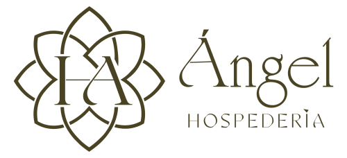 Logo de Hostal Restaurante Angel con diseño floral, hospitalidad en Huelma, Jaén