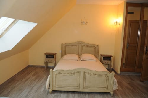 Chambre Château du Domaine d'Auxonnettes