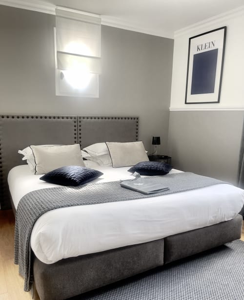 chambre d'hôtes Vendée les 15 chênes chambre double supérieure lit King size reposant et calme Puy du Fou
