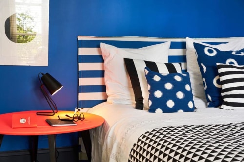 
Double room - Villeneuve d'Ascq | Bed and Breakfast Queen Christine 
Double room with desk - Lille | Chambres d'hôtes Queen Christine
