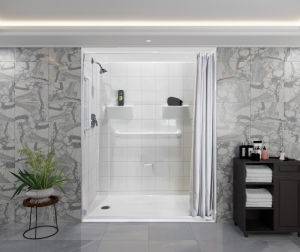 60 x 33 Freedom Easy Step Shower (Right Seat)