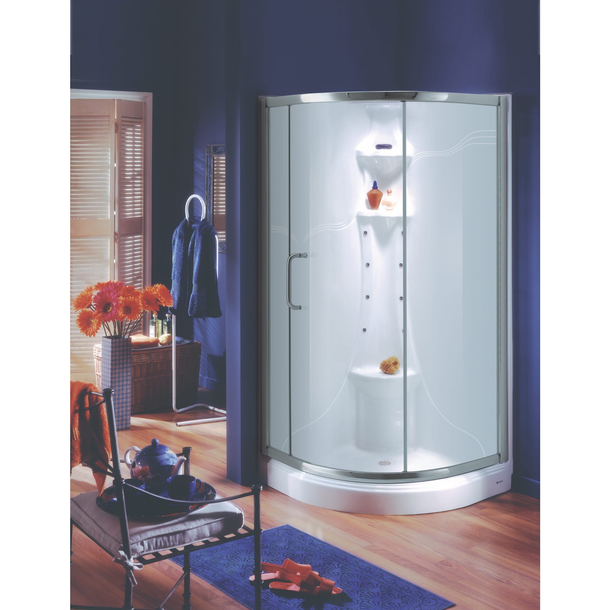 HERA-SHOWER-WHT-DECO-TEMP-IMAGE