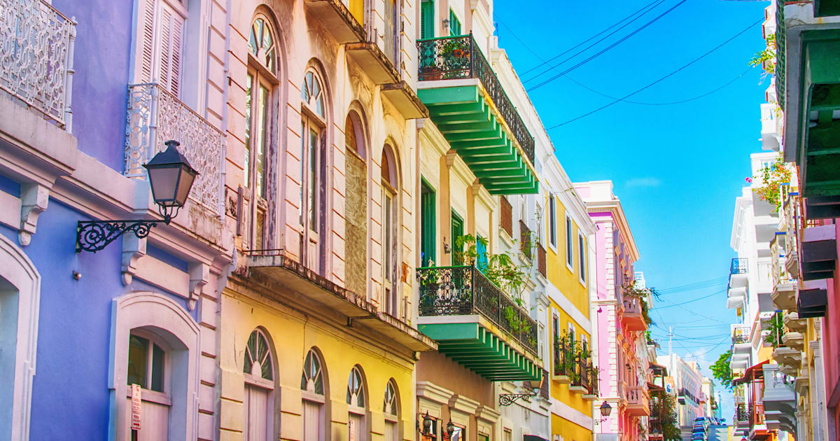 Taking a New Look at Puerto Rican Banks