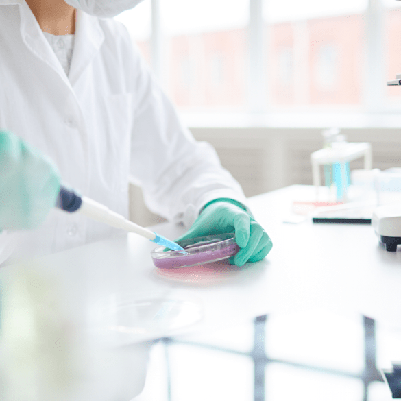 Scientist working in a lab.