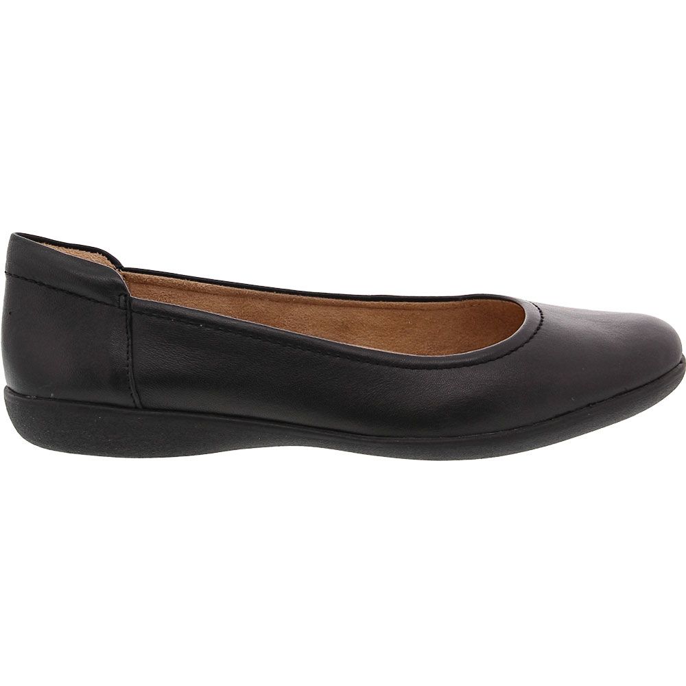 Naturalizer flexy flat hot sale