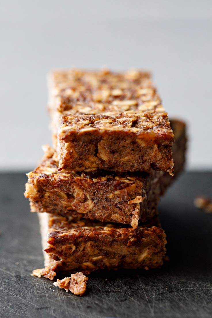 Amoretti Recipe: stack Pecan Oat Bars