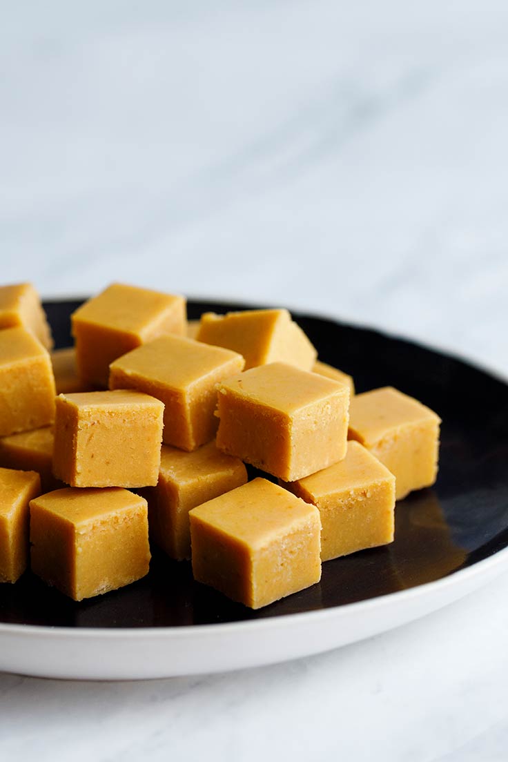 Amoretti Recipe: Pumpkin Spice Fudge on plate