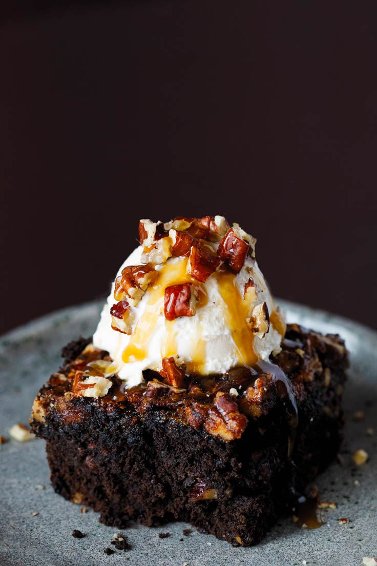 Amoretti Recipe: Pecan Pie Brownies