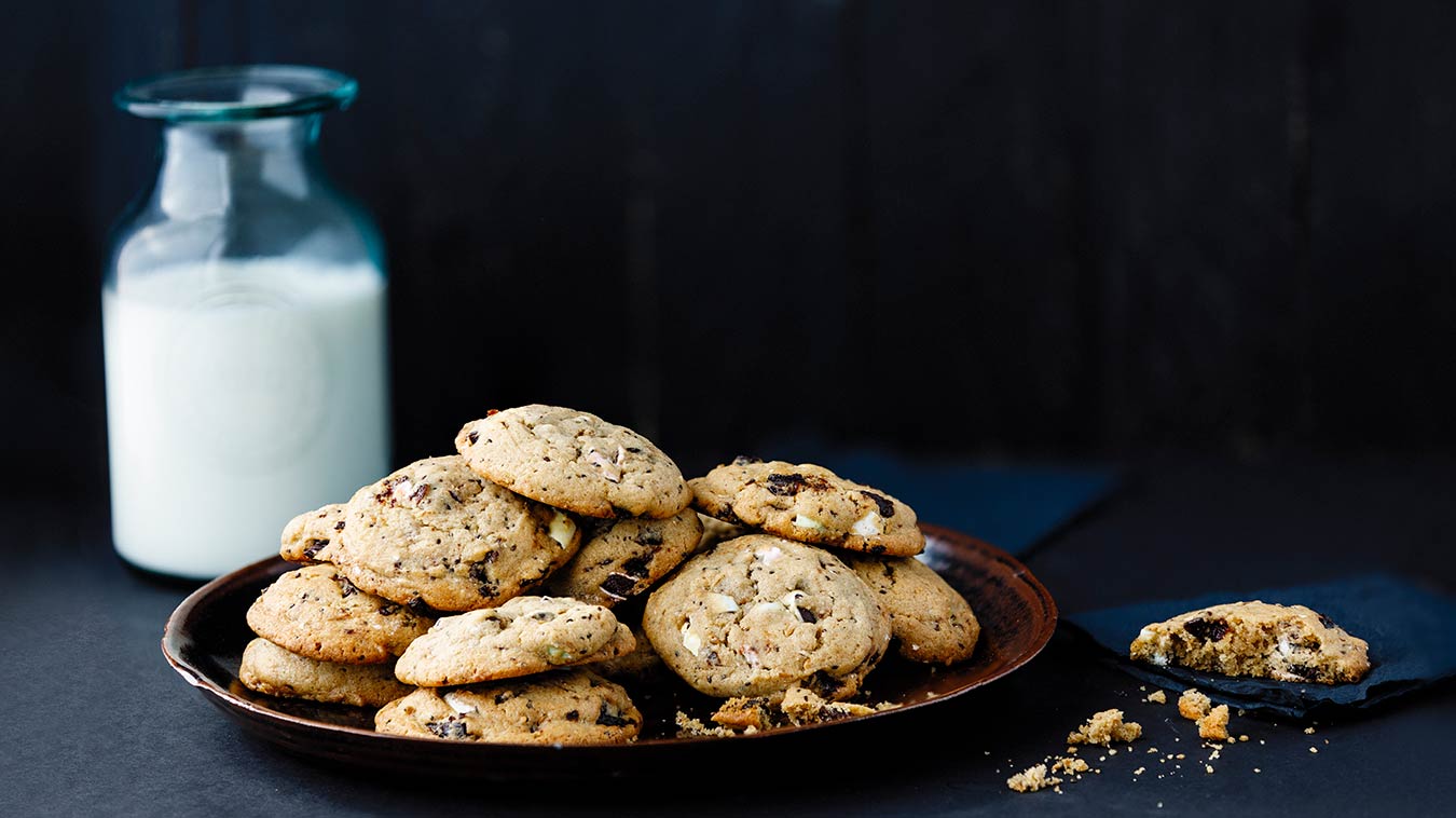 Amoretti Nut & Seed Butter Cookies Recipe