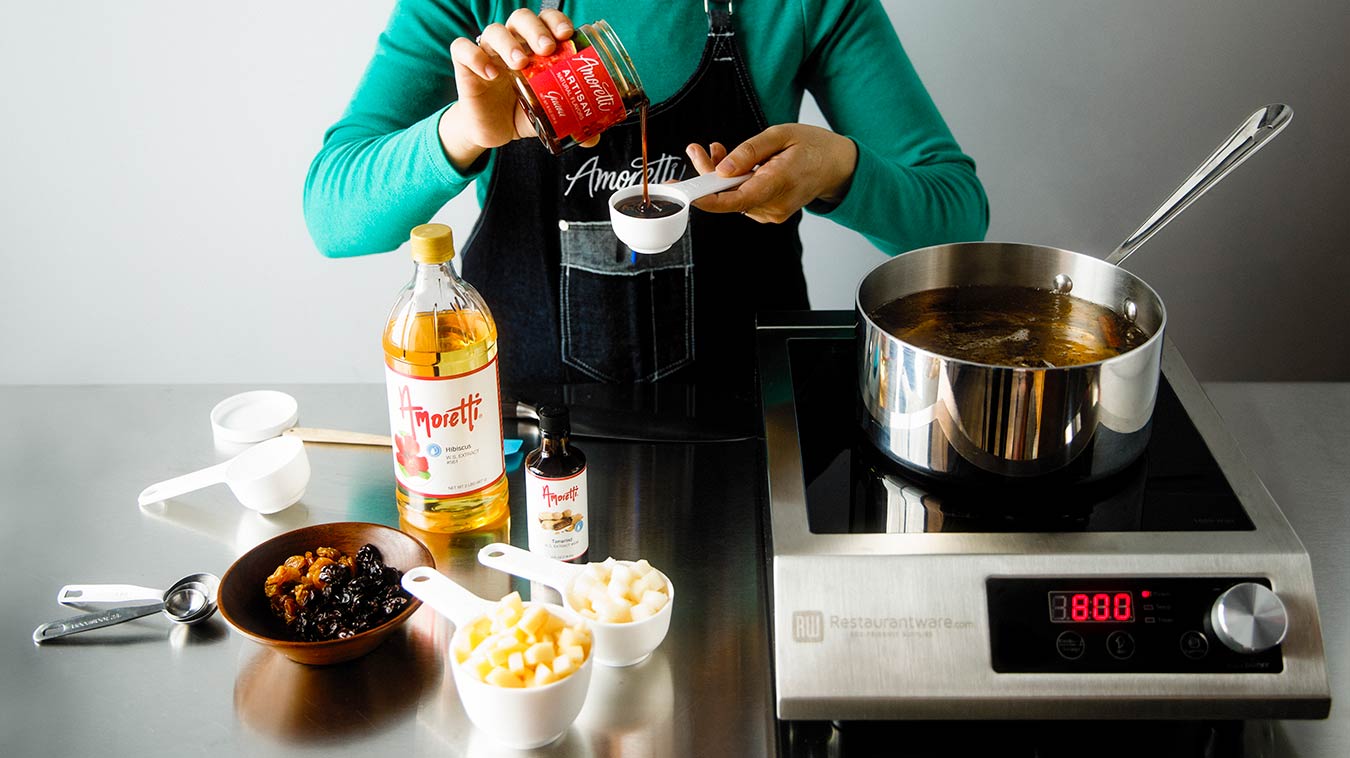 Amoretti Recipe: Ponche Navideño. Guava Artisan.