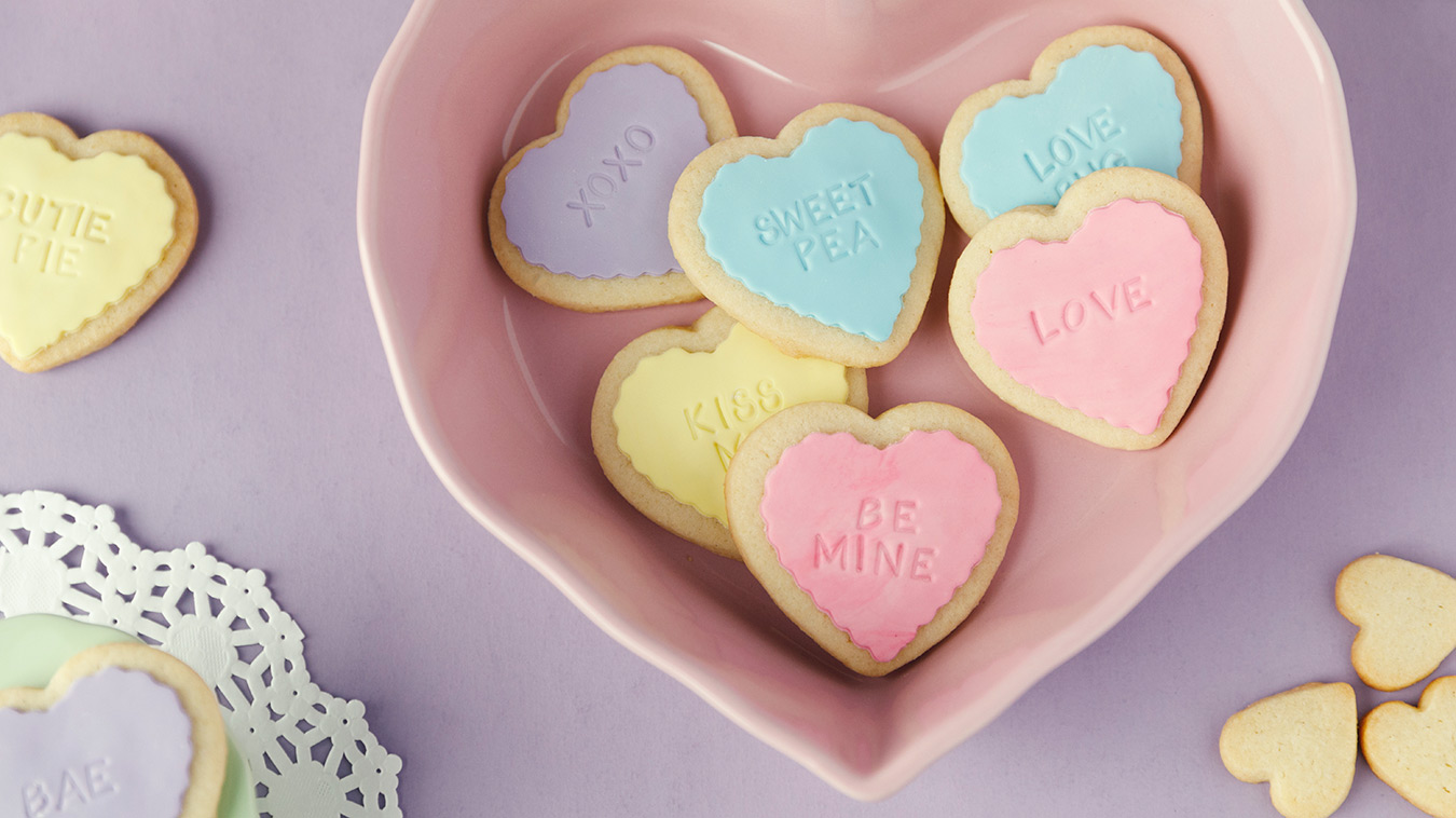 Amoretti Recipe: Conversation Heart Cookies on a platter