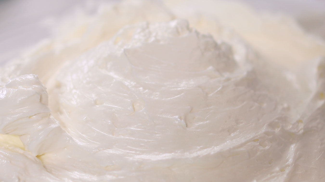 Amoretti Recipe: Swiss Buttercream