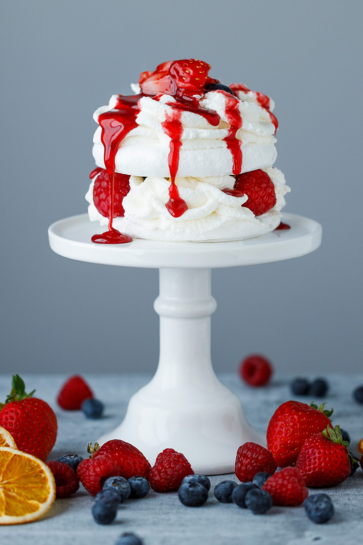 Amoretti Pavlova with Fresh Berries Recipe