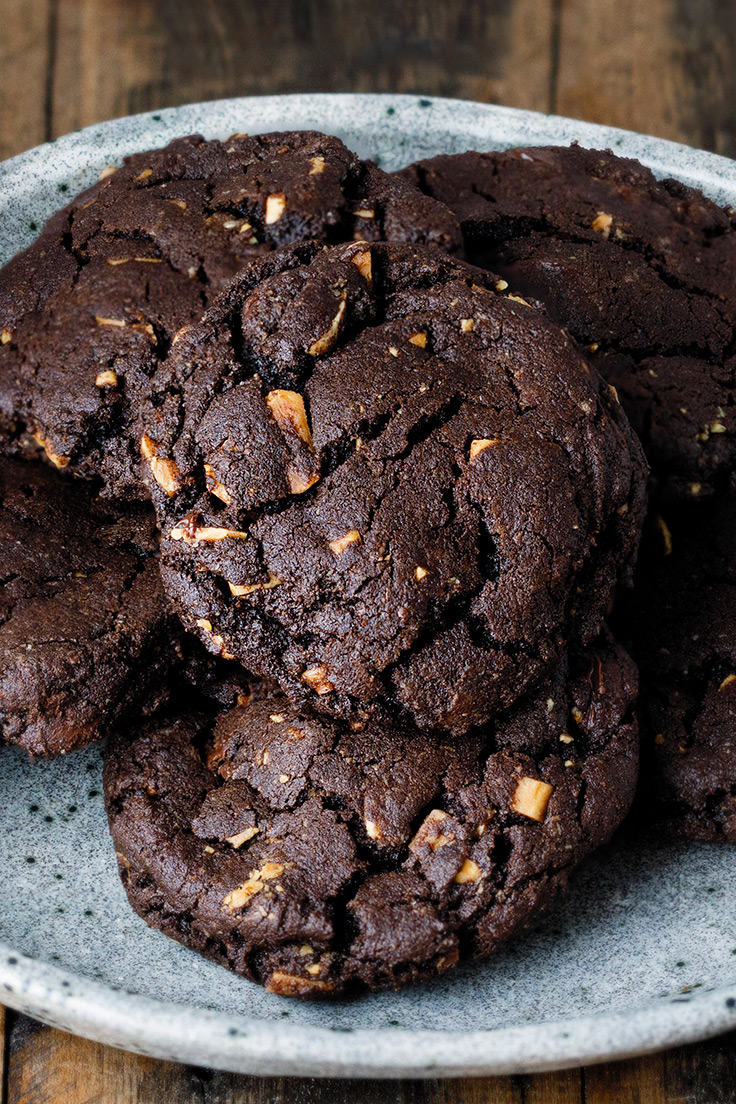 Amoretti Dark Chocolate Almond Cookies Recipe