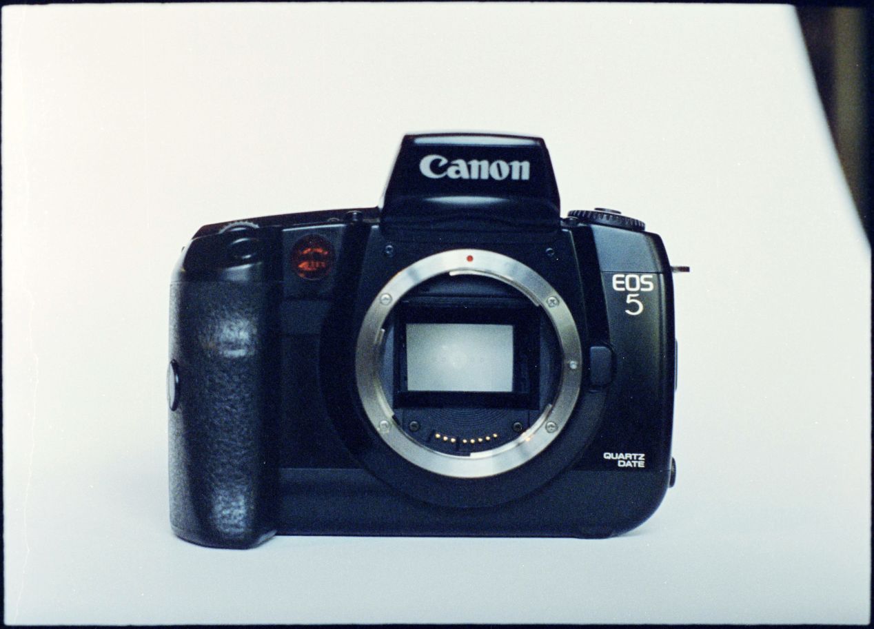 Canon EOS 5/EOS A2 Film SLR Review