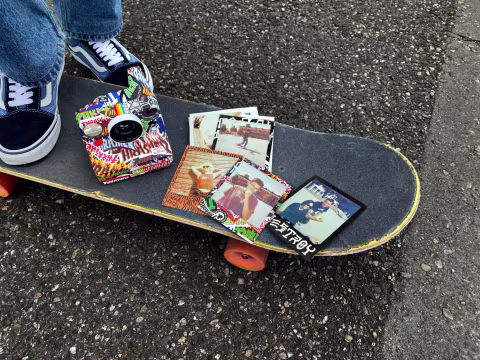 Polaroid to launch a new Now camera and I-Type frames design in collaboration with Thrasher skate mag this Tuesday.
A…