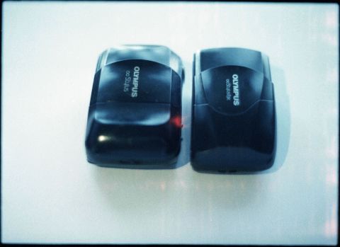 Olympus Mju Infinity Stylus (left) and Olympus Mju II Stylus Epic (right).