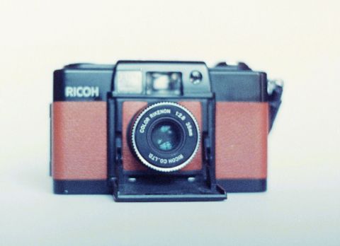 Ricoh FF-1s Compact 35mm Film Camera Review