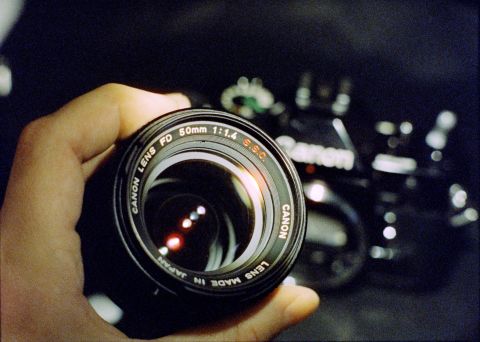 オンライン限定商品】 Canon AE-1 LENS FD 50mm 1:1.4 S.S.C カメラ ...