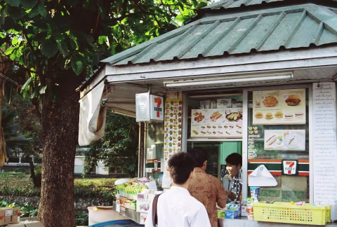 The cutest 7-Eleven I have ever seen. Shot with Yashica FX3 Super 2000 on Kodak Color Plus 200.