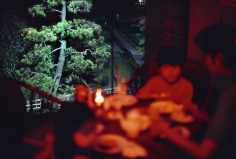 Gueorgui Pinkhassov Hotel restaurant. Tokyo, Japan, 1996. Gueorgui Pinkhassov, Magnum Photos.