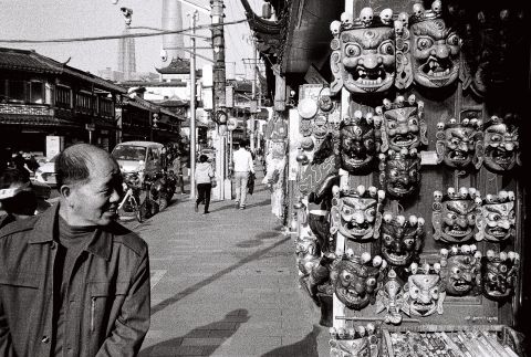 Shooting Ilford Pan 400 in Shanghai